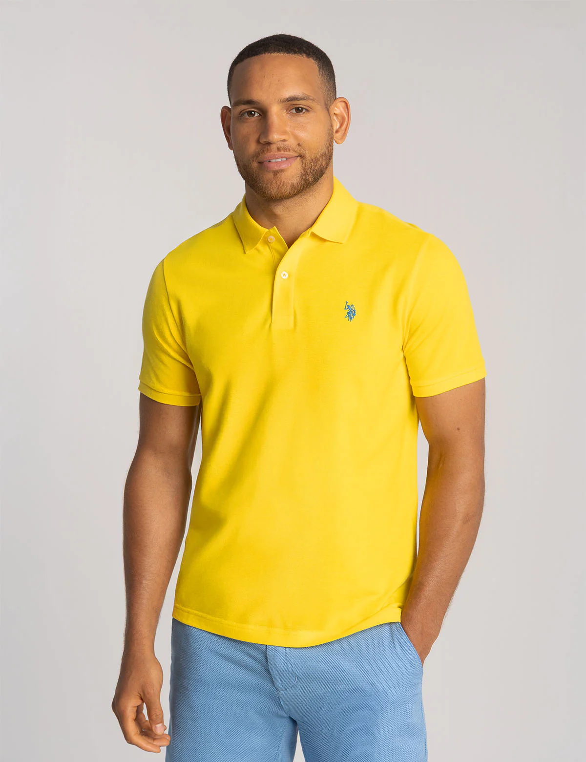 

Футболка поло U.S. Polo Assn. Solid Pique Small Logo, теплый желтый