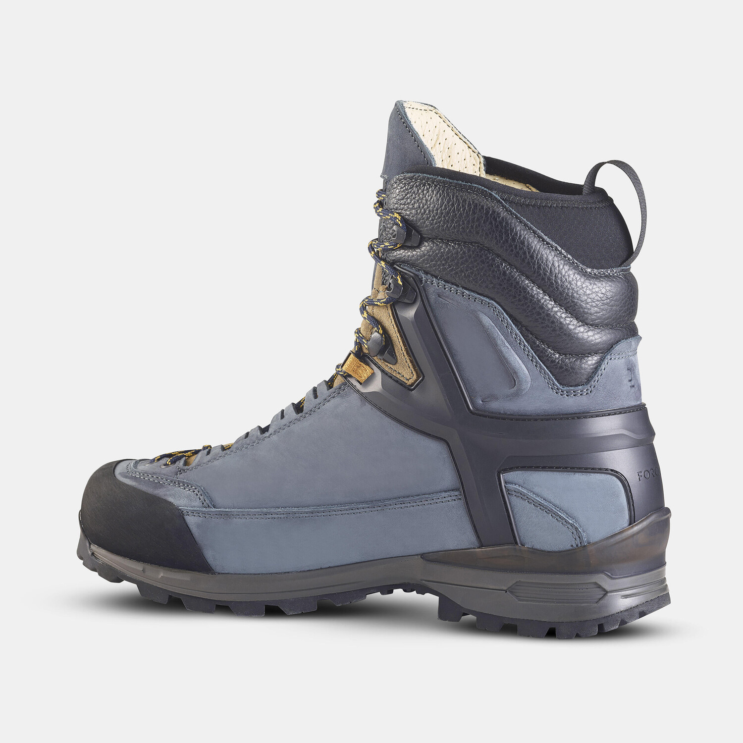 Ботинки кожаные треккинговые мужские Forclaz Vibram MT500 Ultra, синий/карамельный — фото 3
