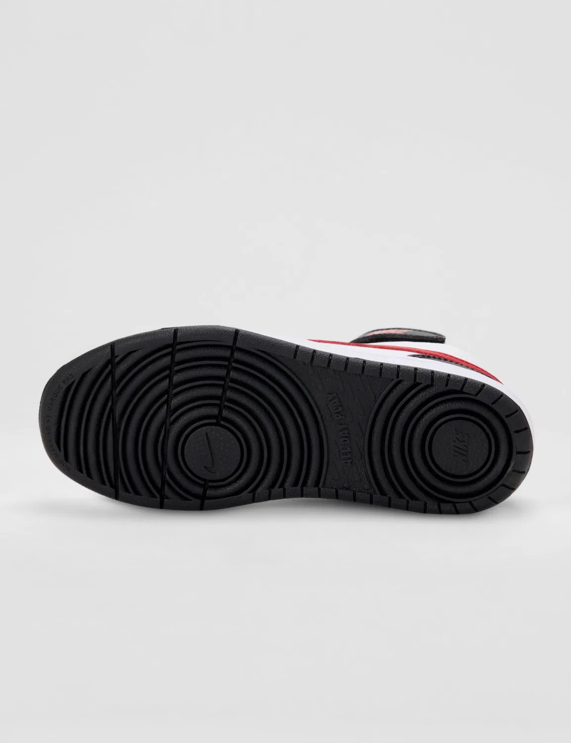 Детские кроссовки для мальчиков с высокой посадкой Court Borough Mid 2 NIKE, White University Red Black — фото 3