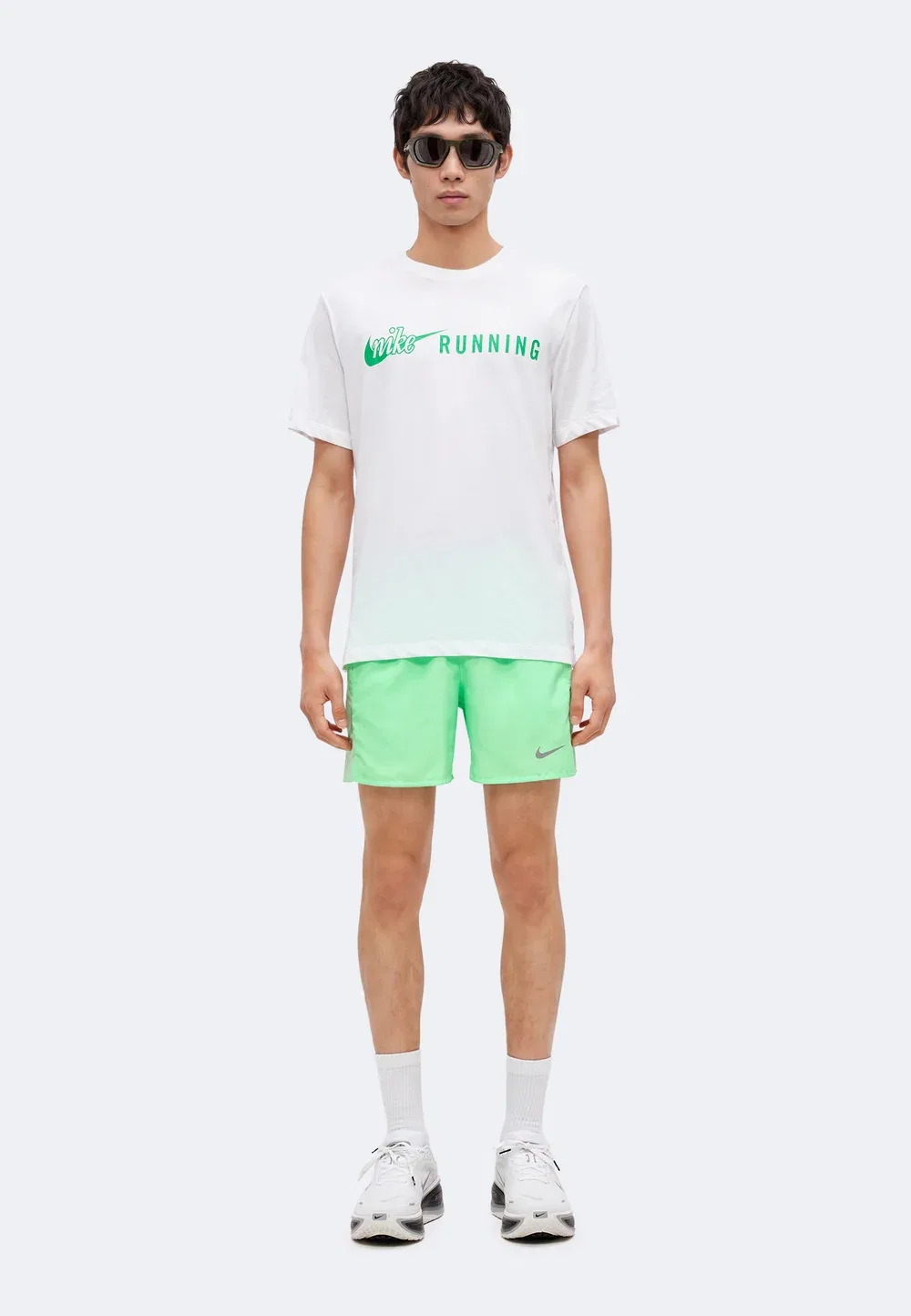 Шорты Miler - шорты 2-в-1 Nike Performance, Illusion Green/Cucumber Calm/Reflective Silver-Coloured — фото 2