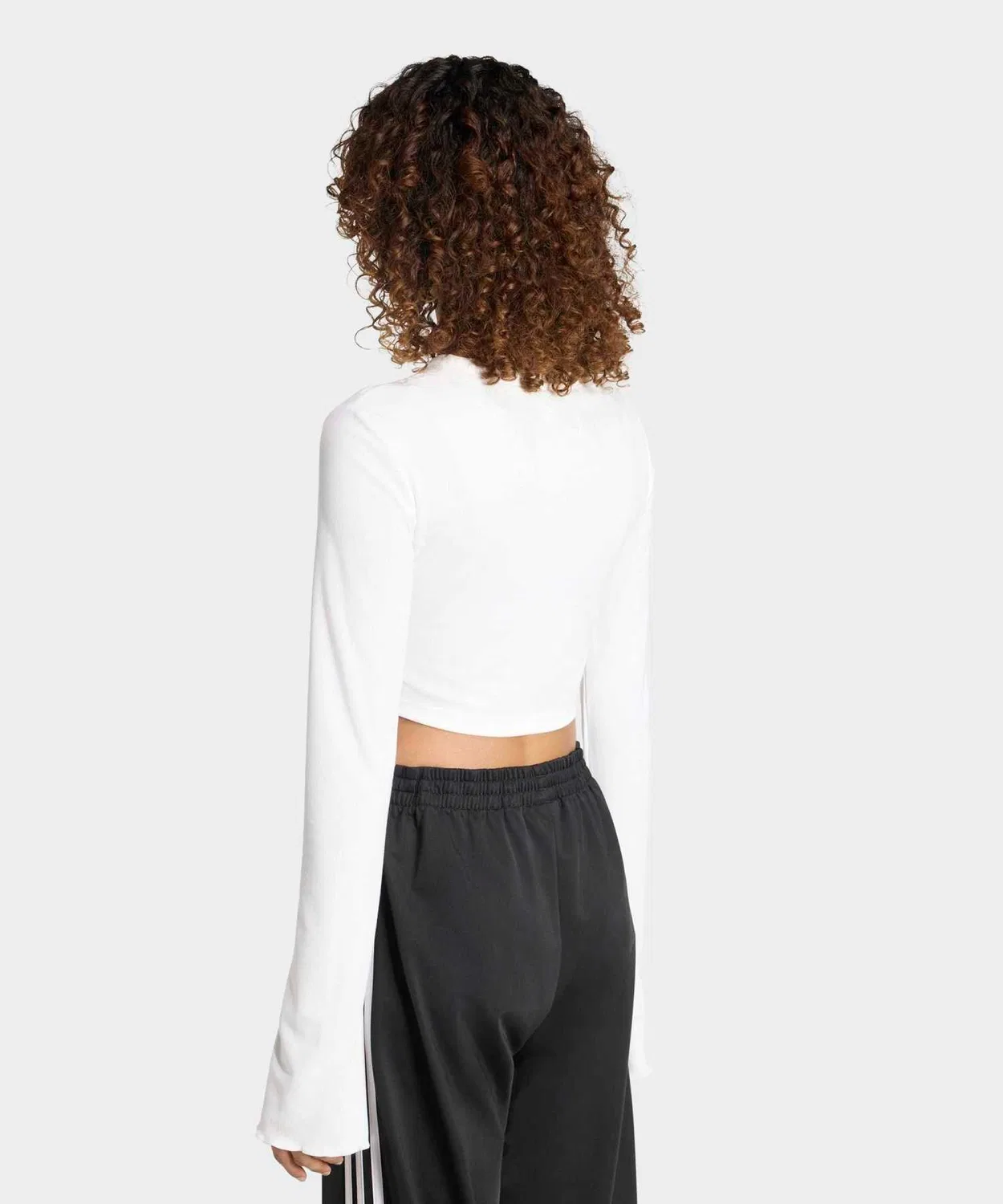 Женская футболка с длинным рукавом модель Essentials Scallop Edge Adidas, White — фото 2