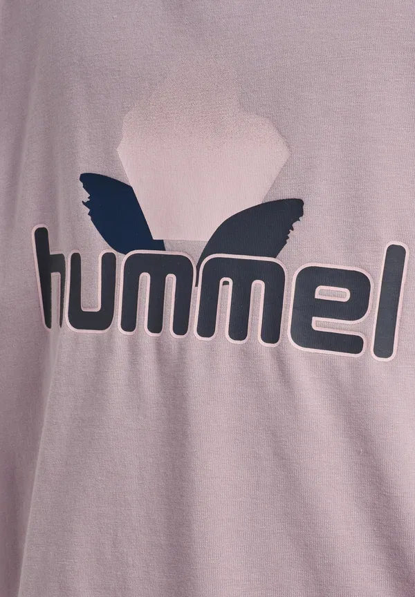 Футболка Hmljr с открытым верхом и принтом - футболка с принтом Hummel — фото 3
