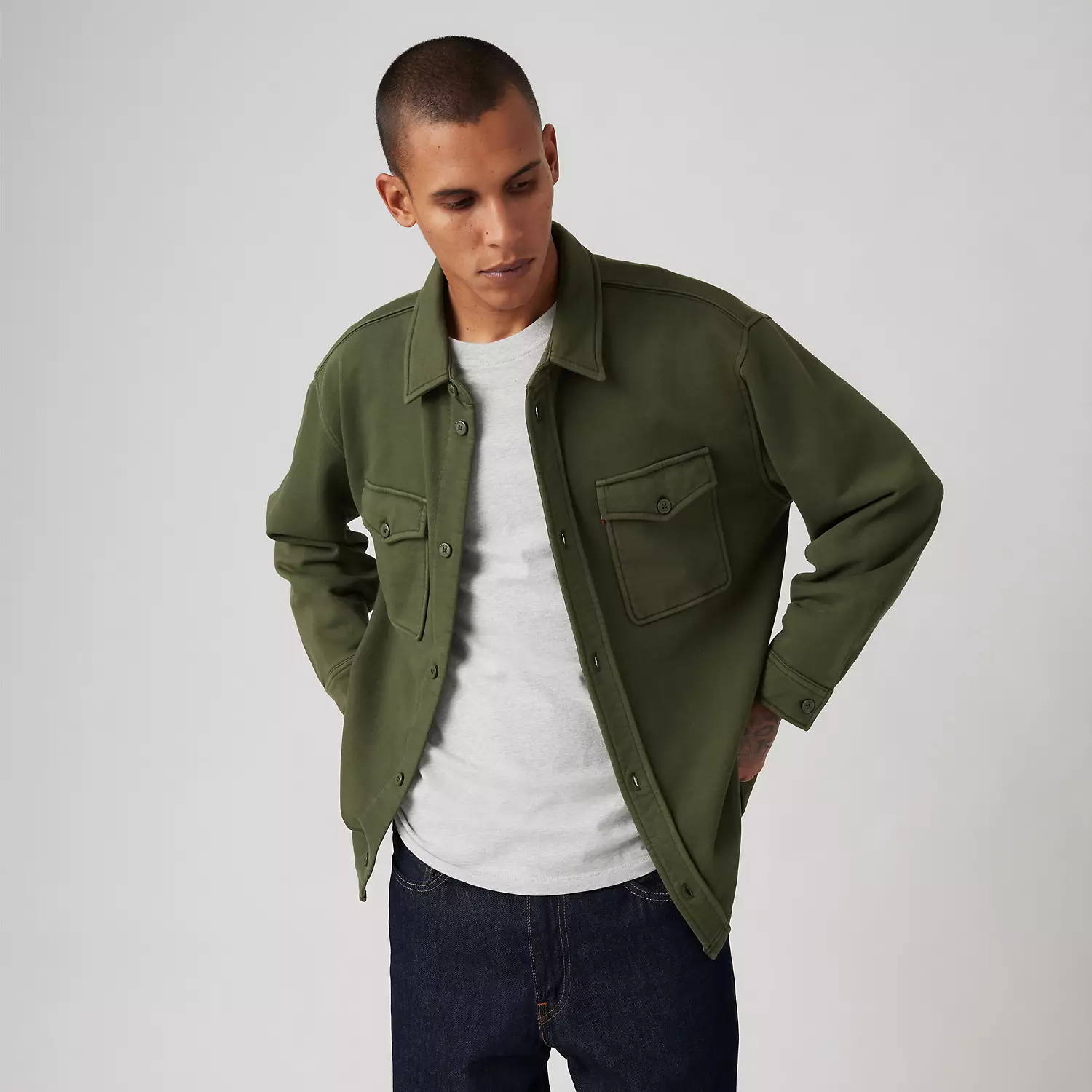 

Свитшот Bayview Soft Worker Levi's, цвет Kombu Green - Green