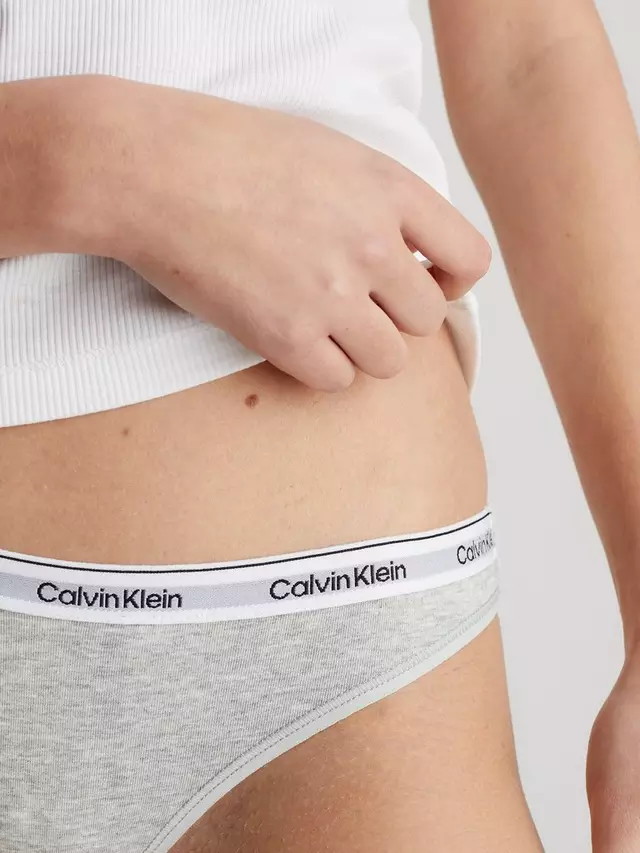 Стринги Calvin Klein Modern Logo Cotton 3 шт, цвет black/white/grey — фото 4