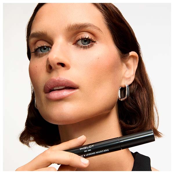 Маска для максимального объема, длины и подкручивания INGLOT More Than A Legend — фото 4