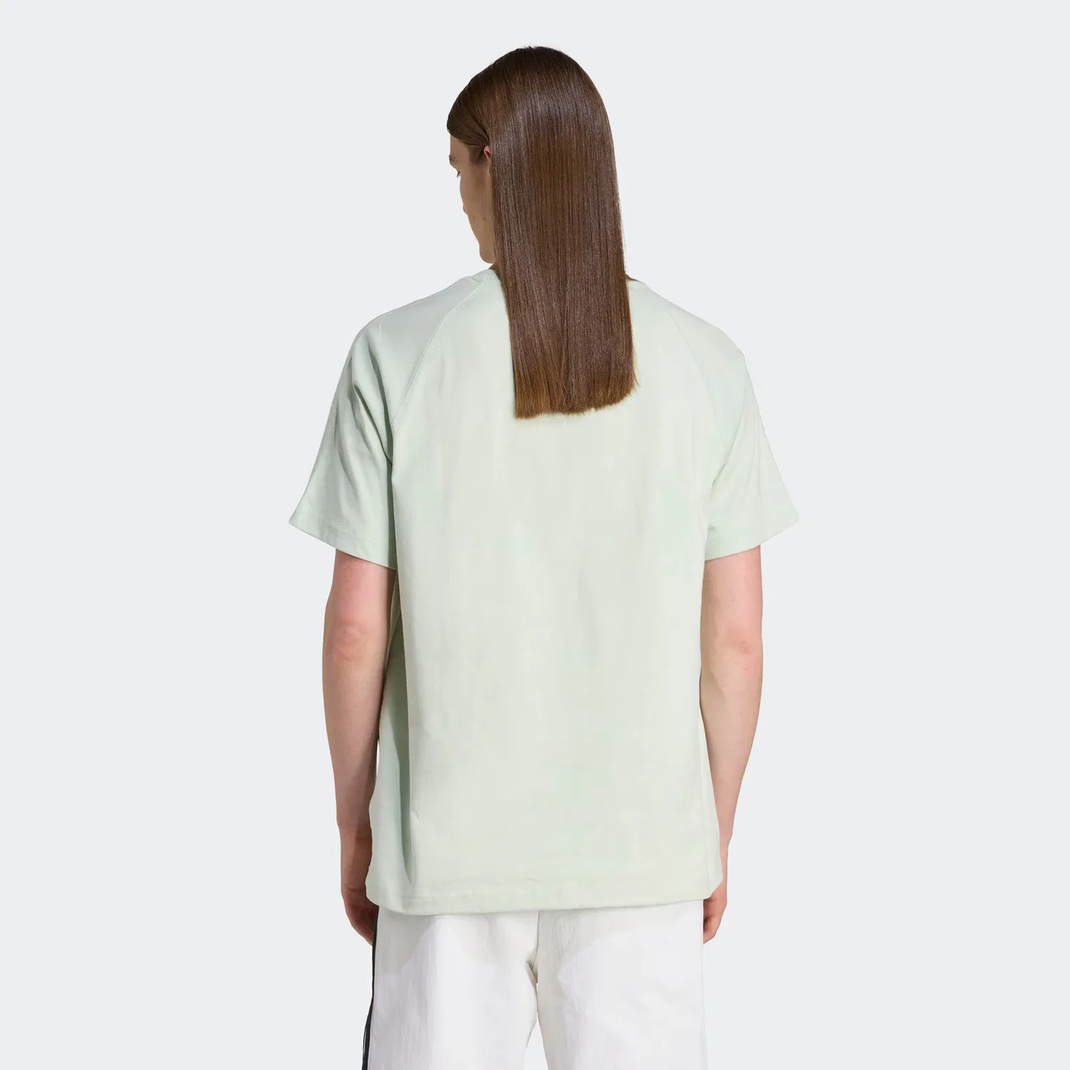 Мужская футболка свободного кроя Premium Essentials Adidas Originals, Linen Green — фото 2