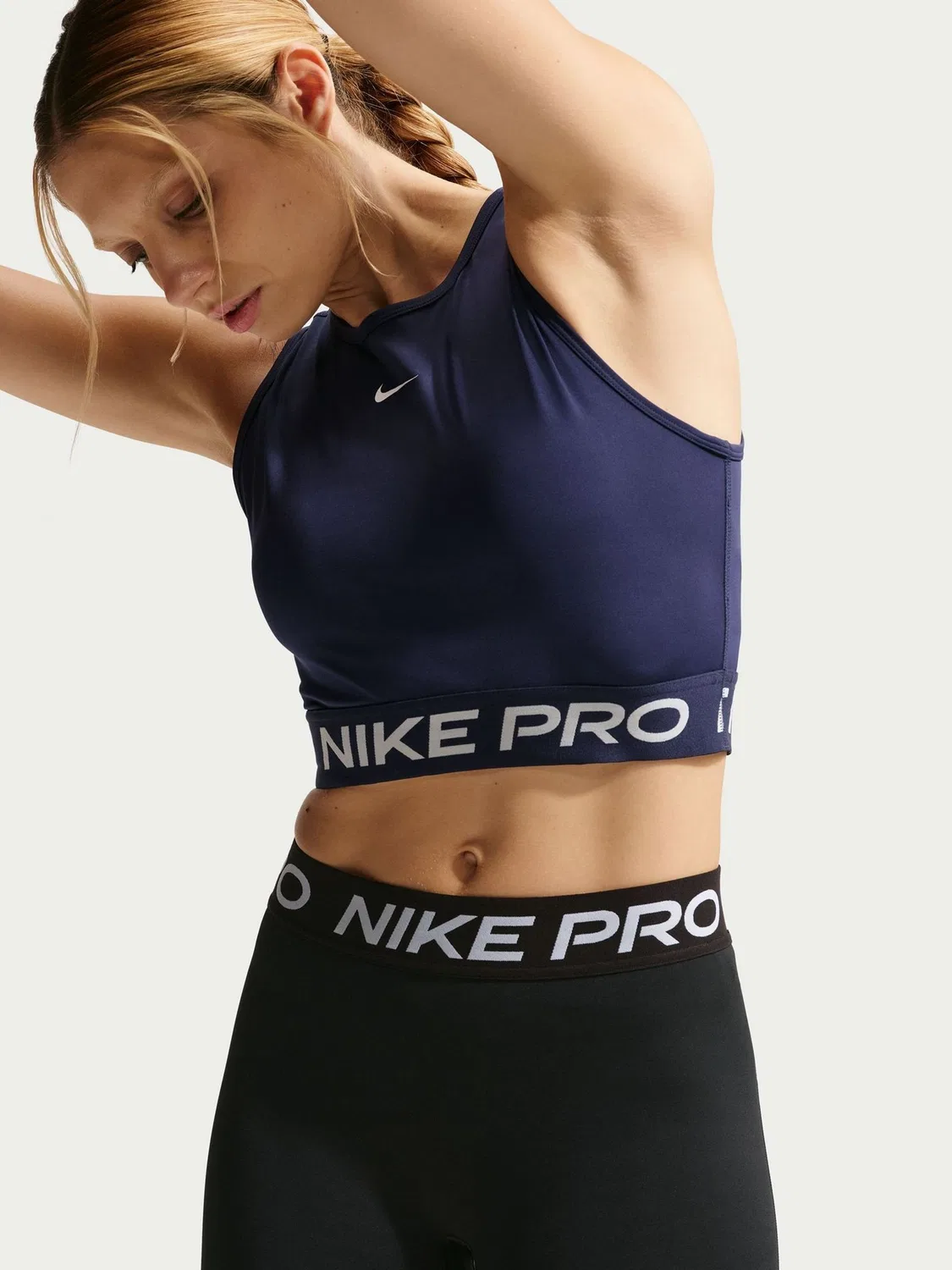 Шорты Nike Pro 365 с посадкой средней высоты, черные — фото 3