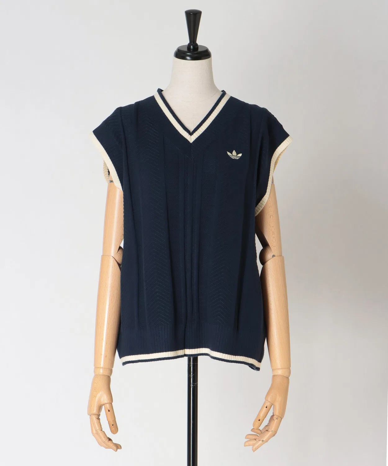 Женский кейбл-вязаный жилет без рукавов с принтом, модель CABLE KNIT VEST Adidas Originals, Navy