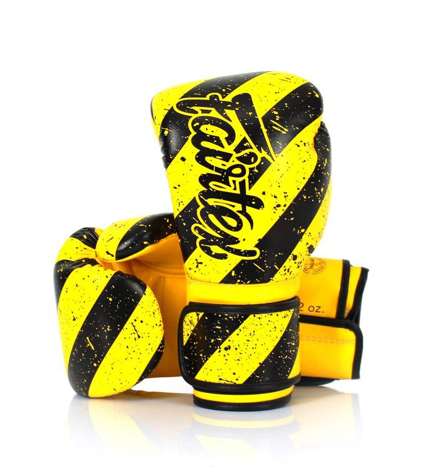 

Боксерские перчатки Fairtex Art Collections Microfiber Grunge, 10 oz., желтый