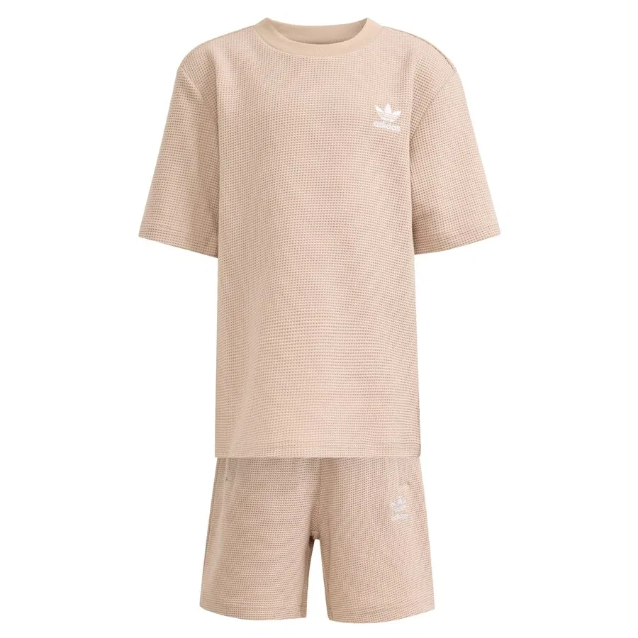 Комплект ADIDAS ORIGINALS «Свободная вафельная короткая футболка» светло-бежевого цвета