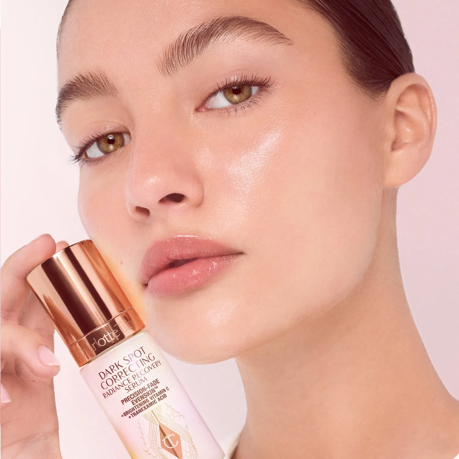 Сыворотка корректирующая против темных пятен 30 мл Charlotte Tilbury — фото 2