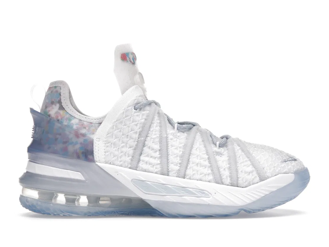 Детские кроссовки с системой амортизации Nike LeBron 18 NRG, Blue Tint/White/Clear
