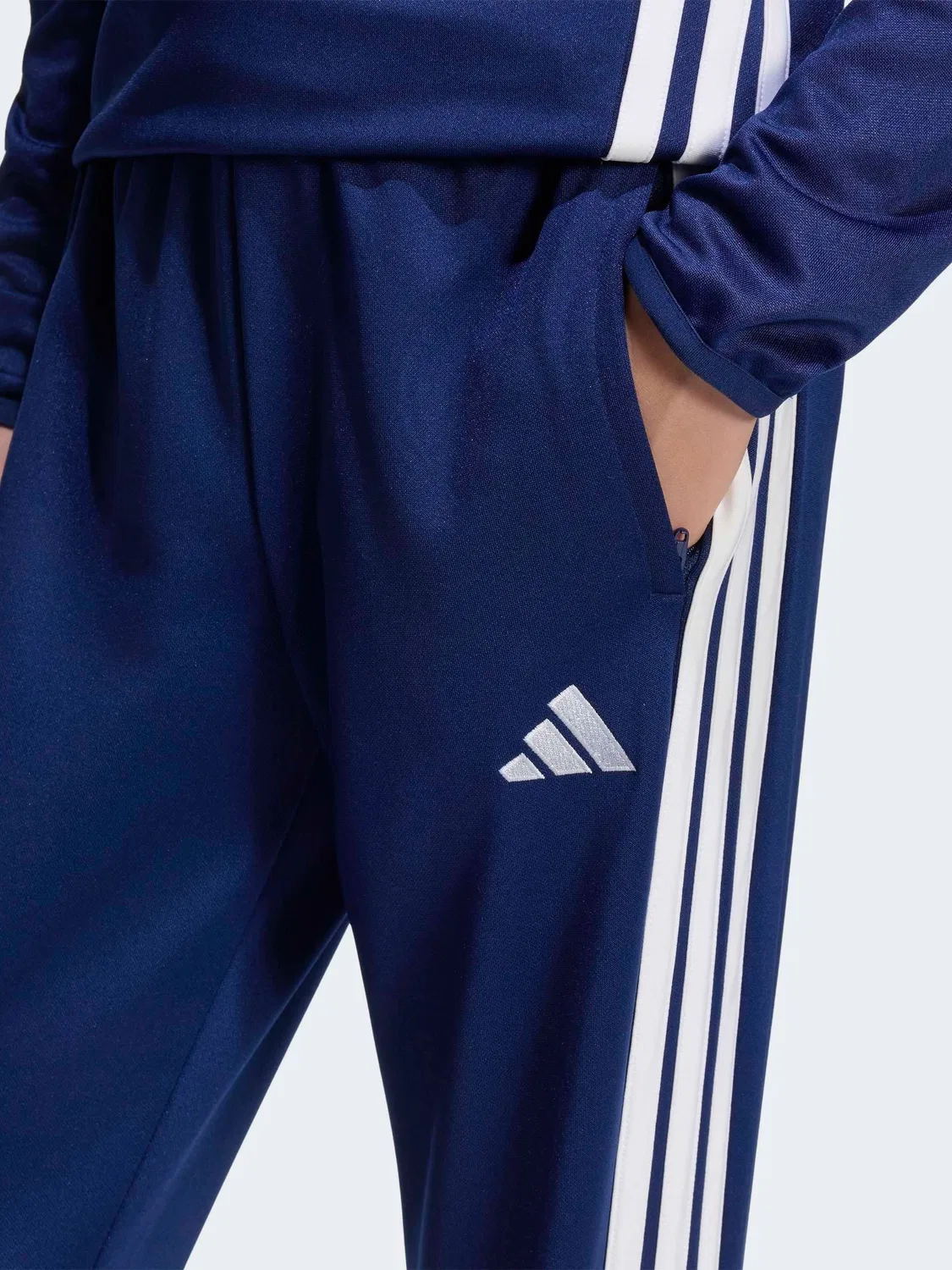 Тренировочные брюки Tiro 26 Essentials adidas, синие — фото 4