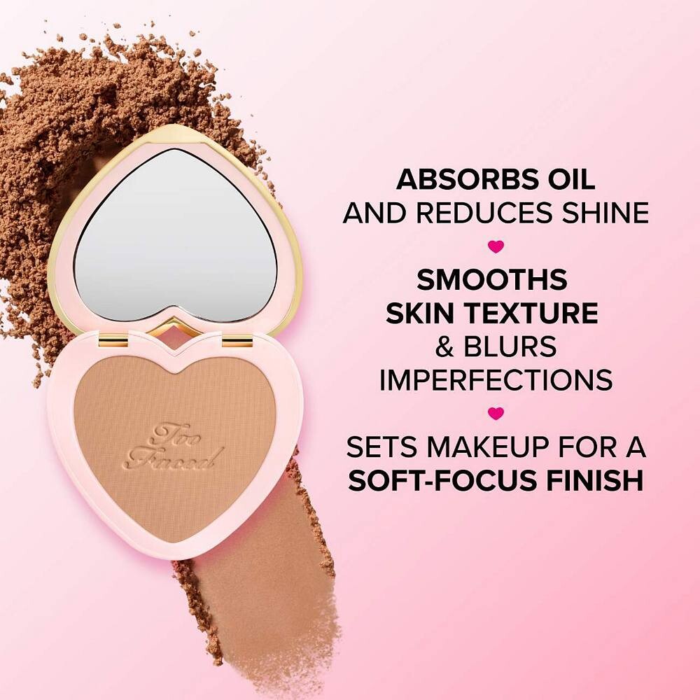 Too Faced Born This Way Soft Blur Гибкая финишная пудра, цвет Medium — фото 4