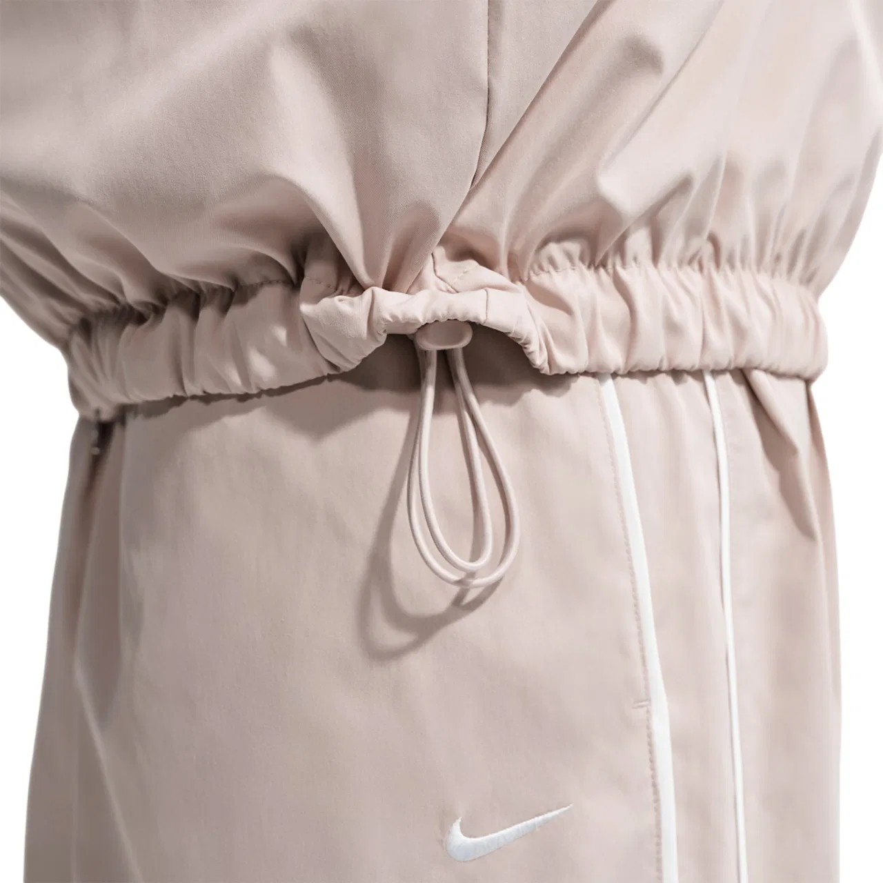Женская куртка с длинным рукавом, оверсайз, Nike Essential OS Track Jacket, Nike, Cream Ii/White/White — фото 4