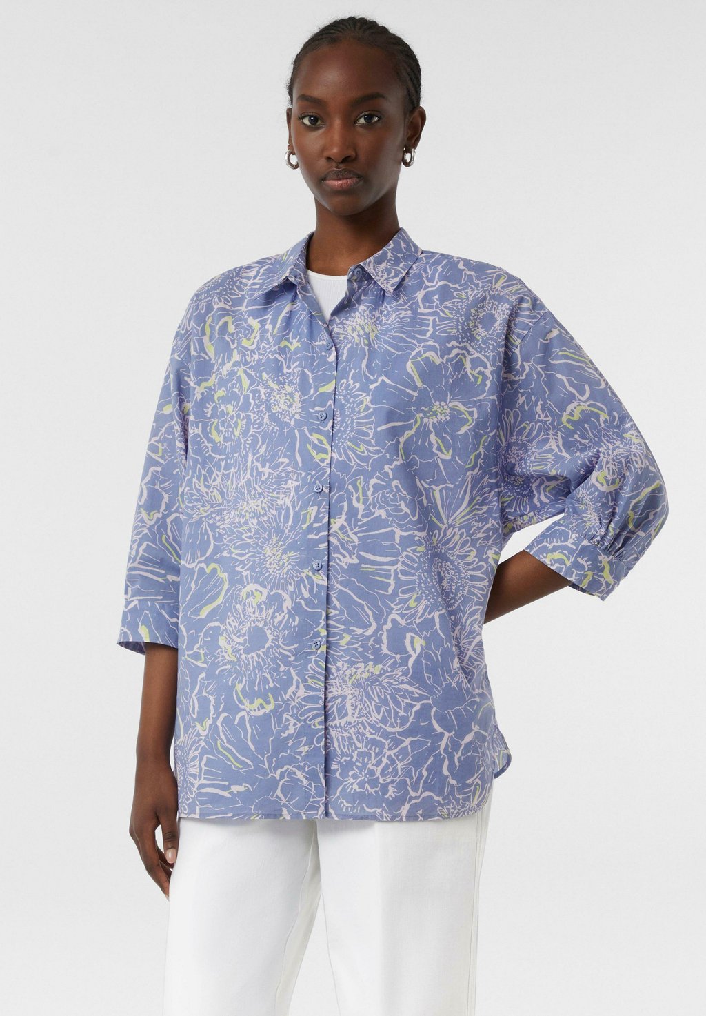 

Блузка на пуговицах MIT ALL-OVER-PRINT UND 3/4-ÄRMELN comma casual identity, синий