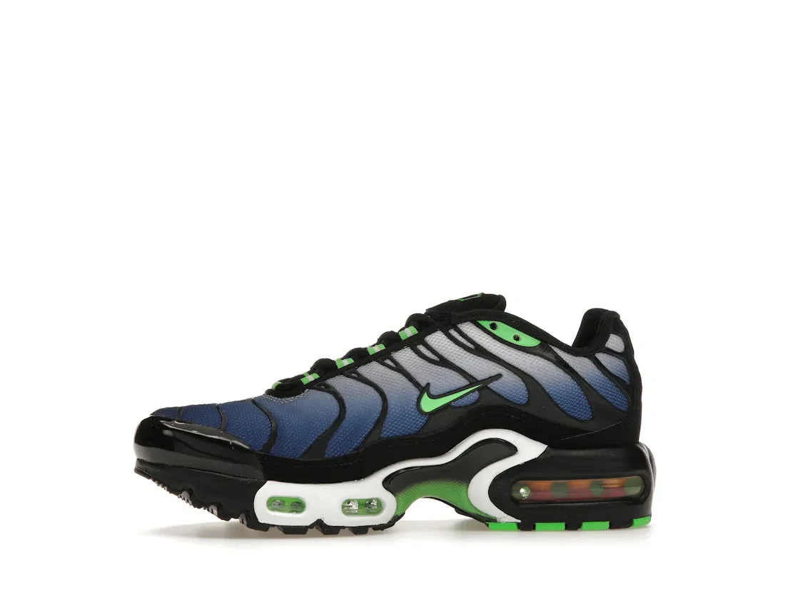 Детские кроссовки Lifestyle Nike Air Max Plus, Black/White/Deep Royal/Scream Green — фото 3