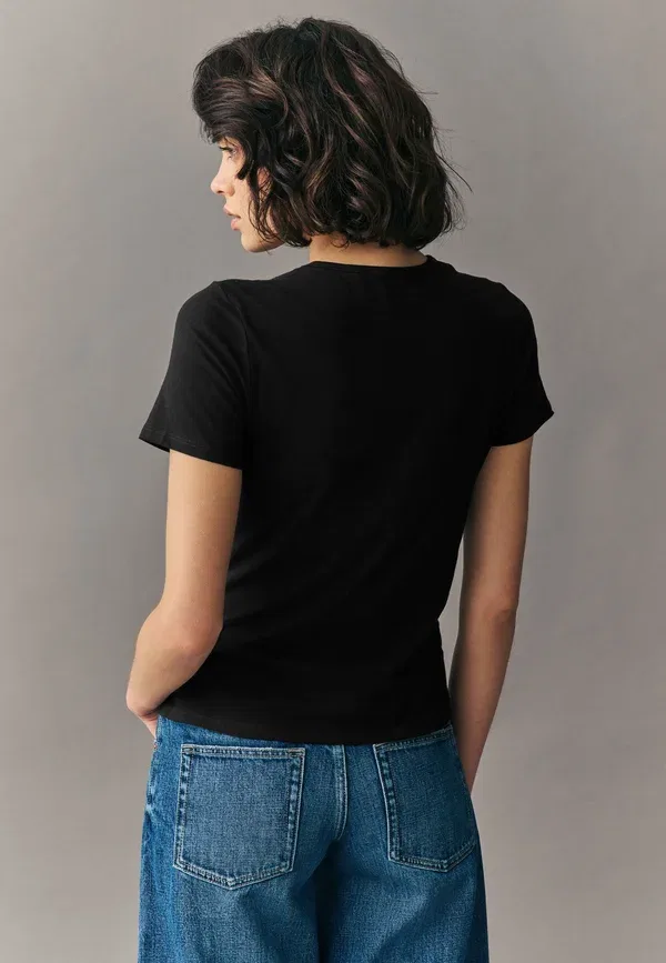 Футболки комплект 3 шт, хлопок, Basic T-shirt, Next White Raspberry, белый/голубой — фото 3