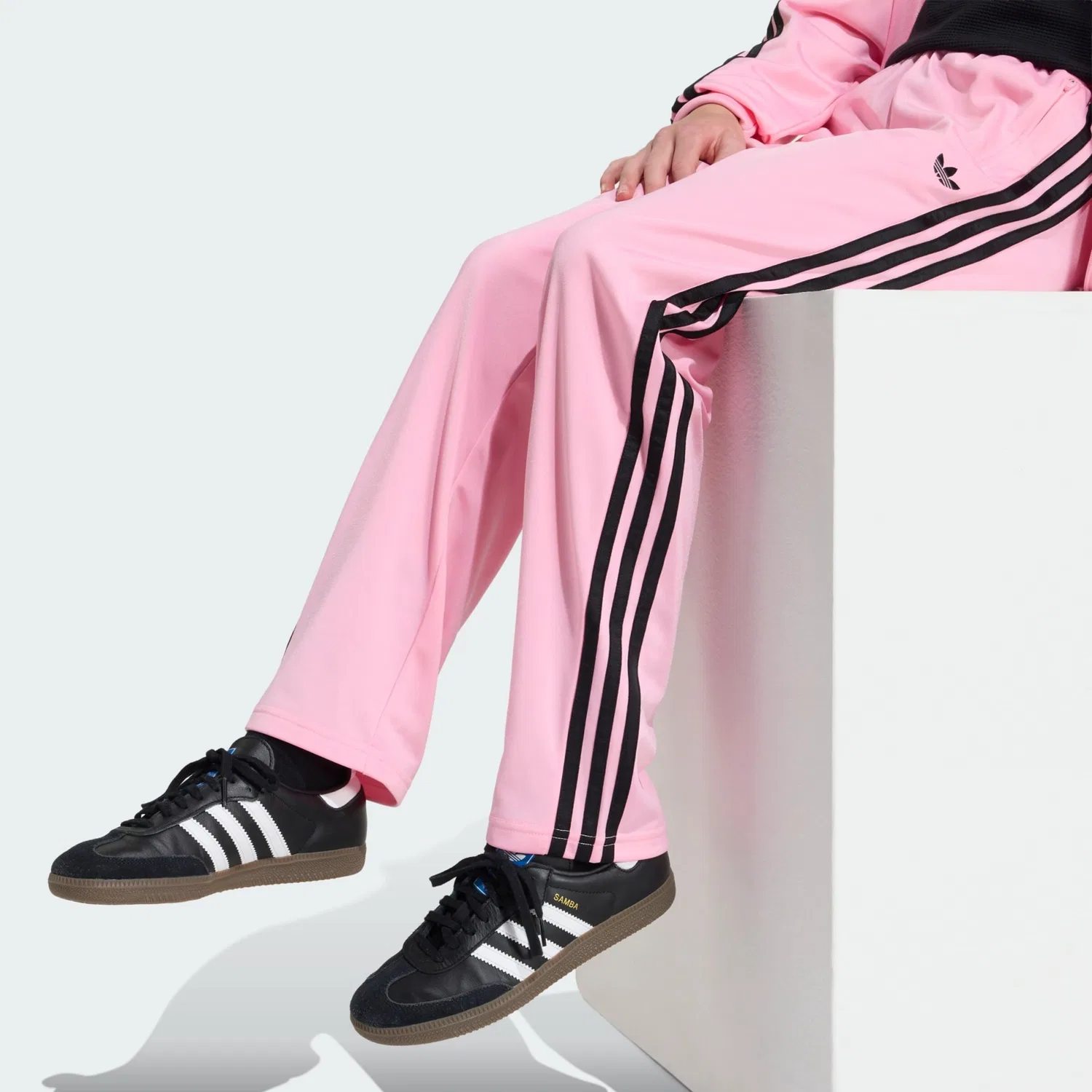 Брюки Adidas Originals Regular Pants Firebird в розовом цвете — фото 4