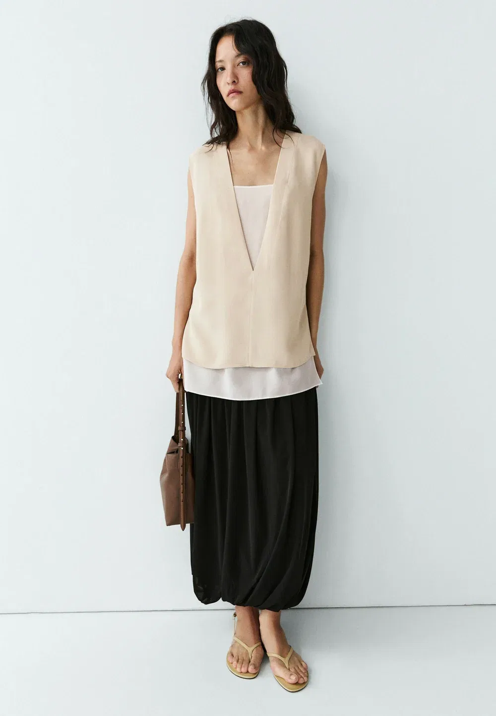 Струящаяся двухслойная блузка с контрастными деталями Massimo Dutti, Beige — фото 4