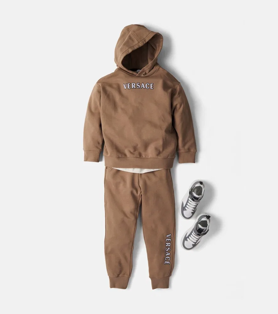 Спортивные штаны из хлопкового трикотажа с логотипом Versace Kids, бежевый — фото 2