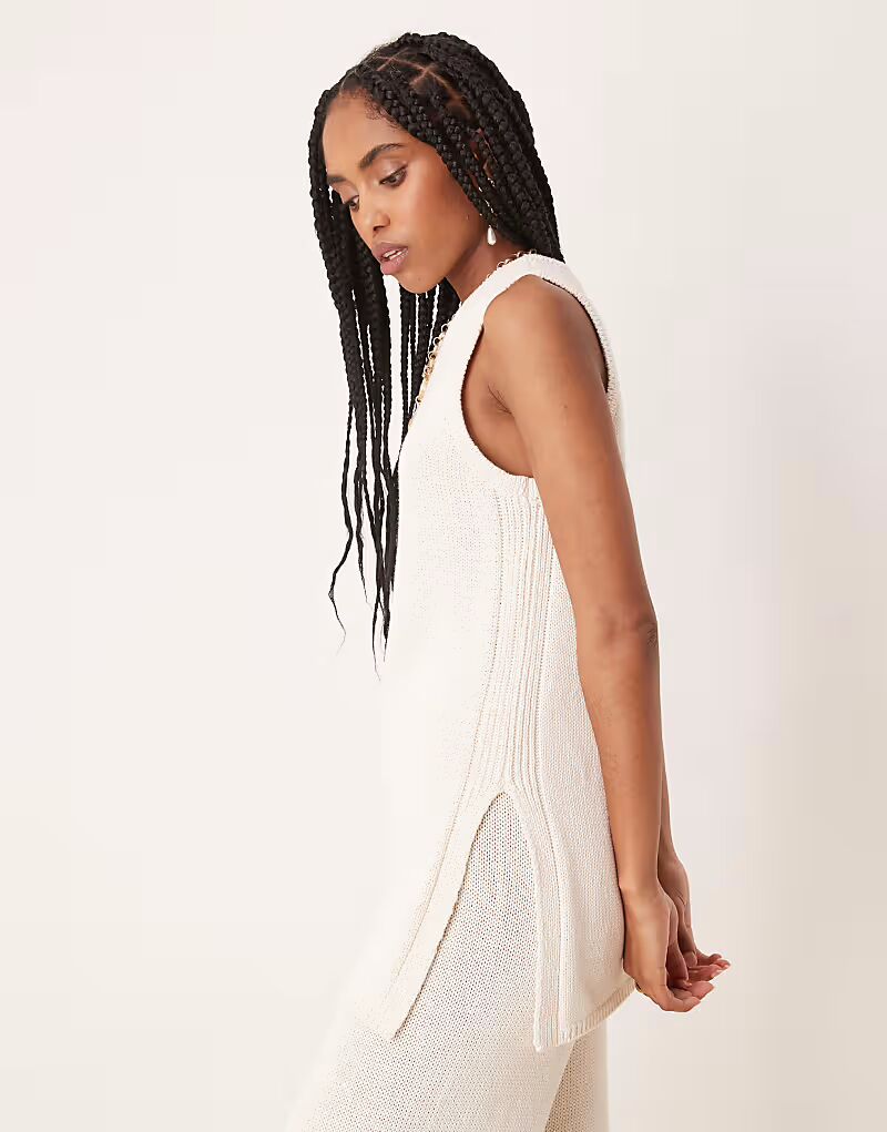 

Удлиненная майка из плотной трикотажной ткани цвета песочного камня Asos Design