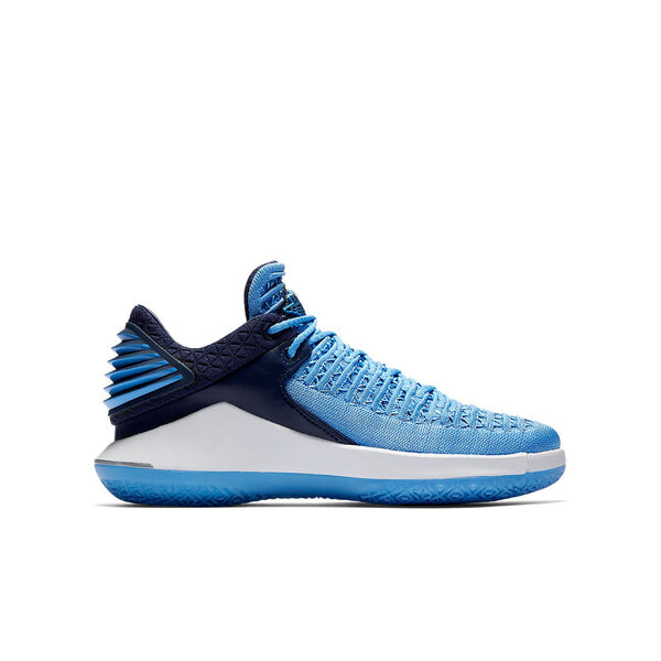 Кроссовки 32 низкие Air Jordan, синий — фото 2