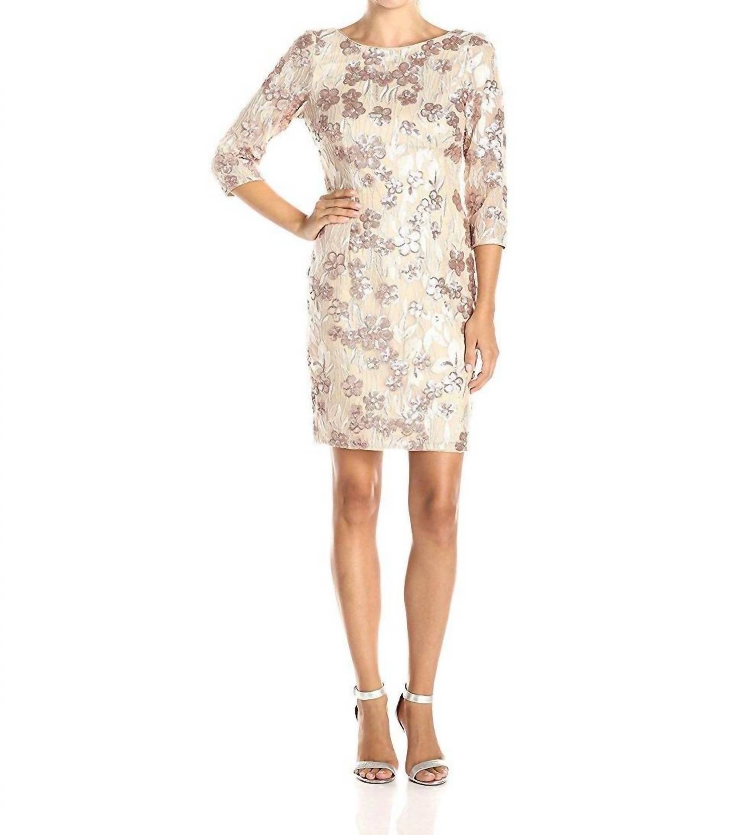 

Платье с вышивкой пайетками цвета шампанского Aidan Mattox, Champagne