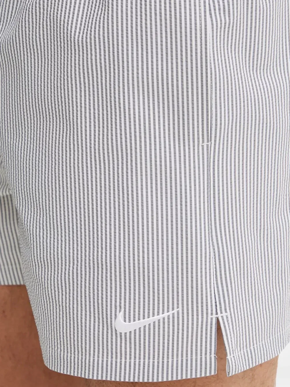 Полосатые плавки-шорты из сирсакера Nike, белый — фото 3