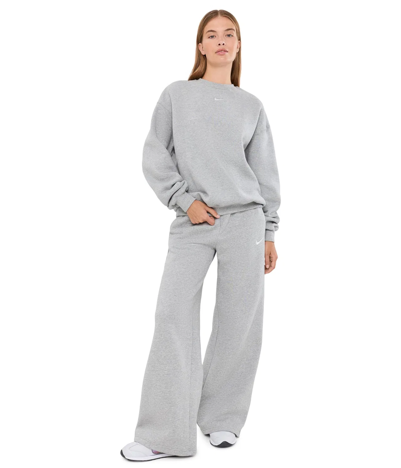 Толстовка Studio Fleece средней плотности с круглым вырезом свободного кроя Nike, Dark Grey Heather/Sail — фото 2
