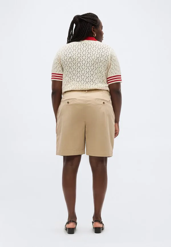 Изогнутые облегающие шорты-чиносы Tommy Hilfiger Curve, Beige — фото 3