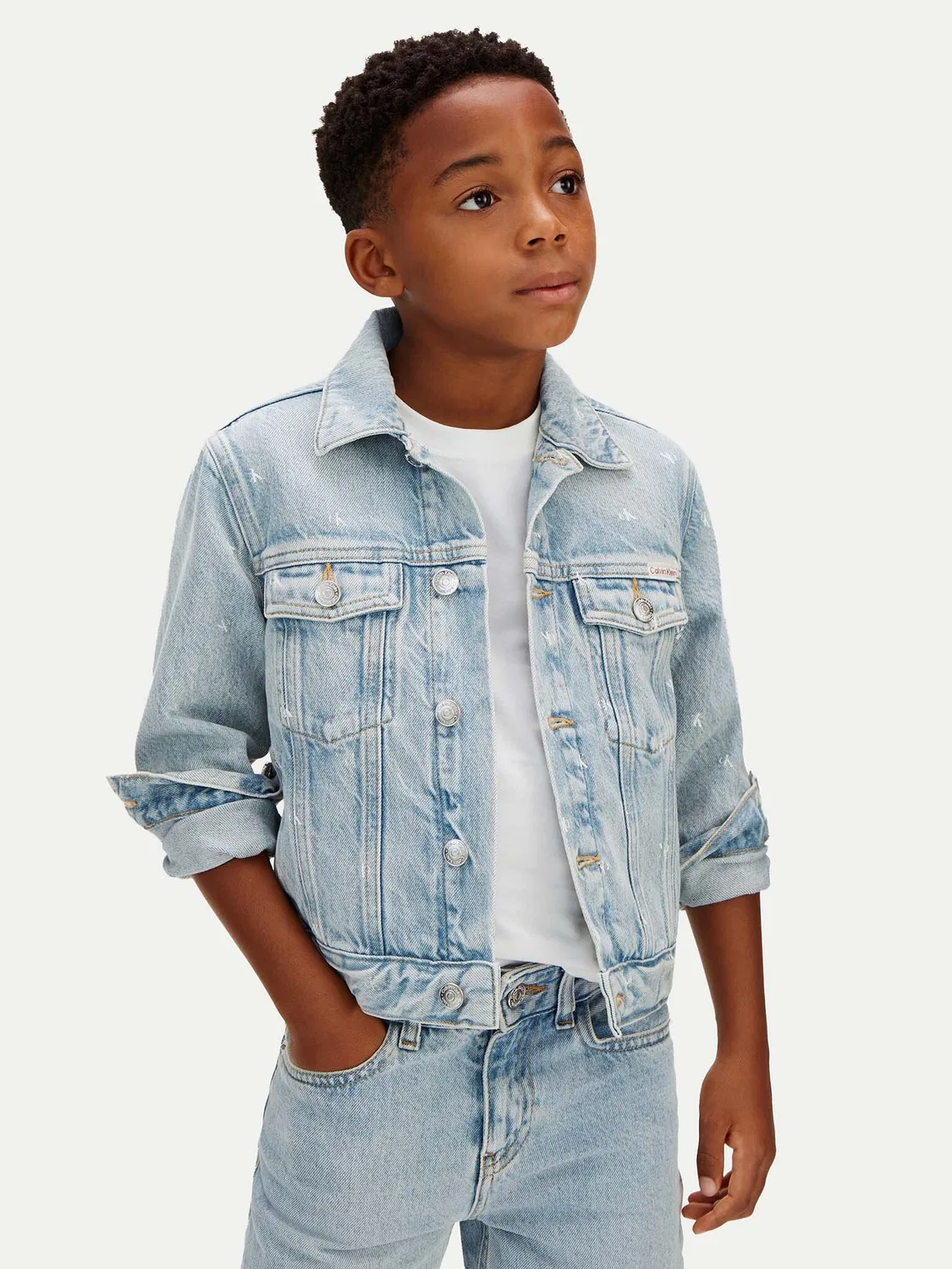 Джинсовая куртка стандартного кроя для мальчика Calvin Klein Jeans, синий — фото 4