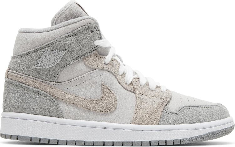 

Кроссовки Wmns Air Jordan 1 Mid SE Particle Grey, серый