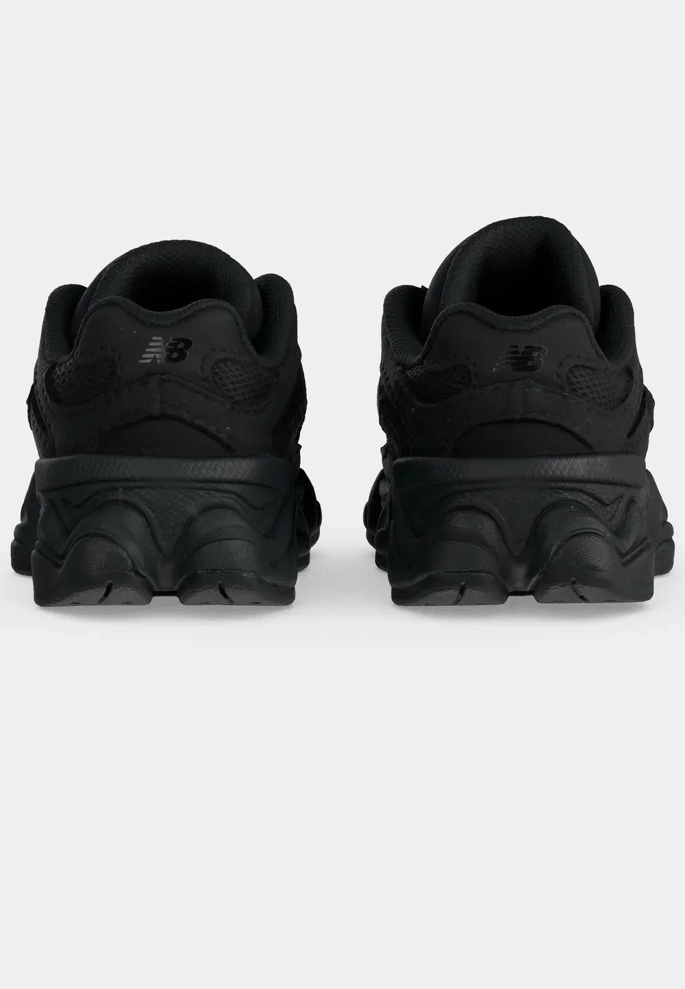 9060 унисекс - детская обувь New Balance, Black/Phantom — фото 4