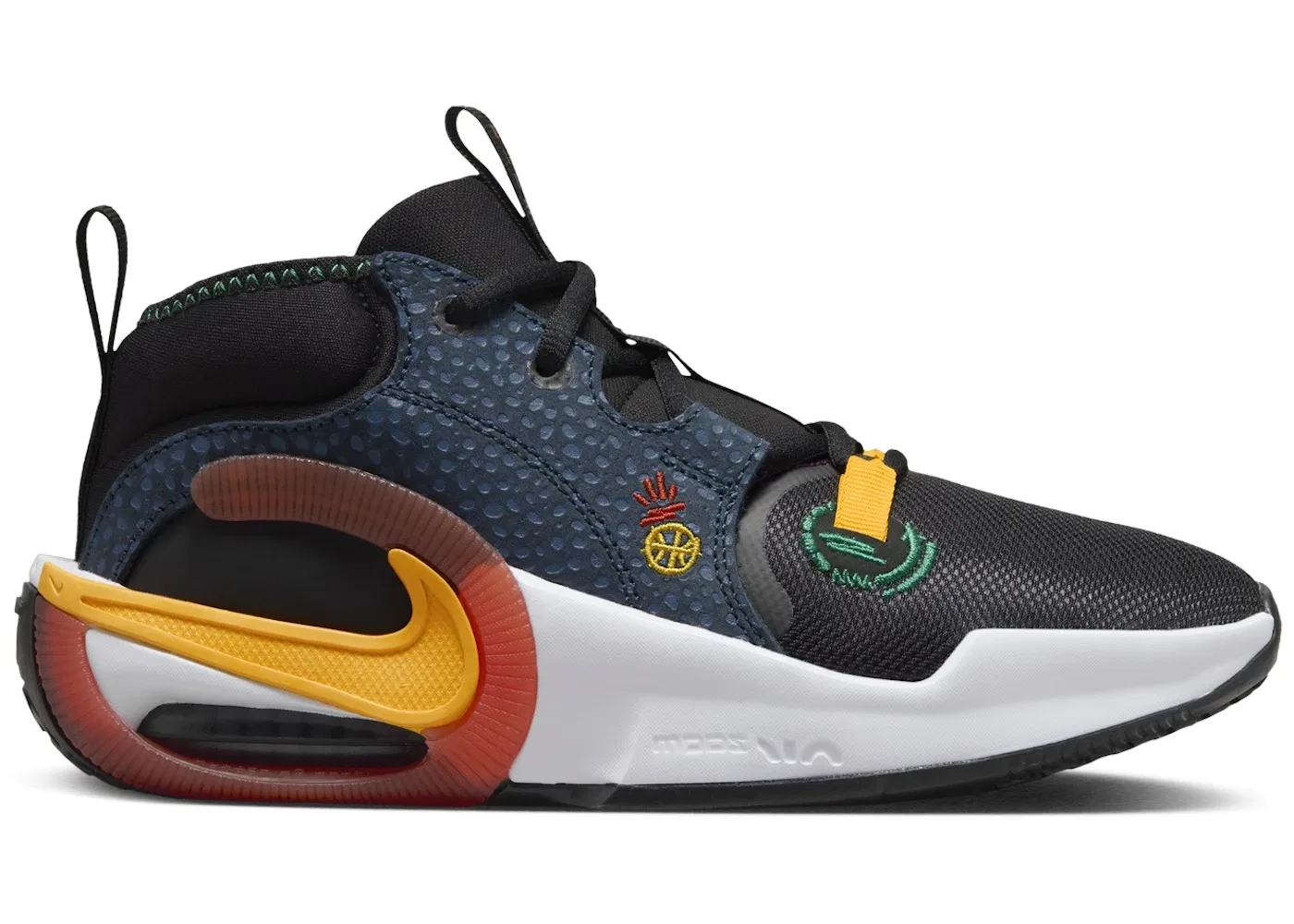 Детские кроссовки для активного отдыха Nike Air Zoom Crossover 2 SE, Black/Armory Navy/Cosmic Clay/University Gold