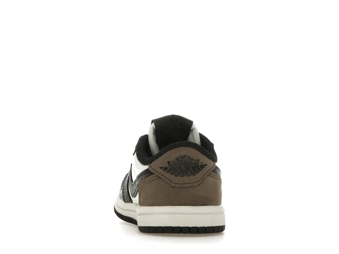 Детские кроссовки Lifestyle с низким профилем Jordan 1 Retro Low OG Mocha, White/Black-Dark Mocha — фото 4