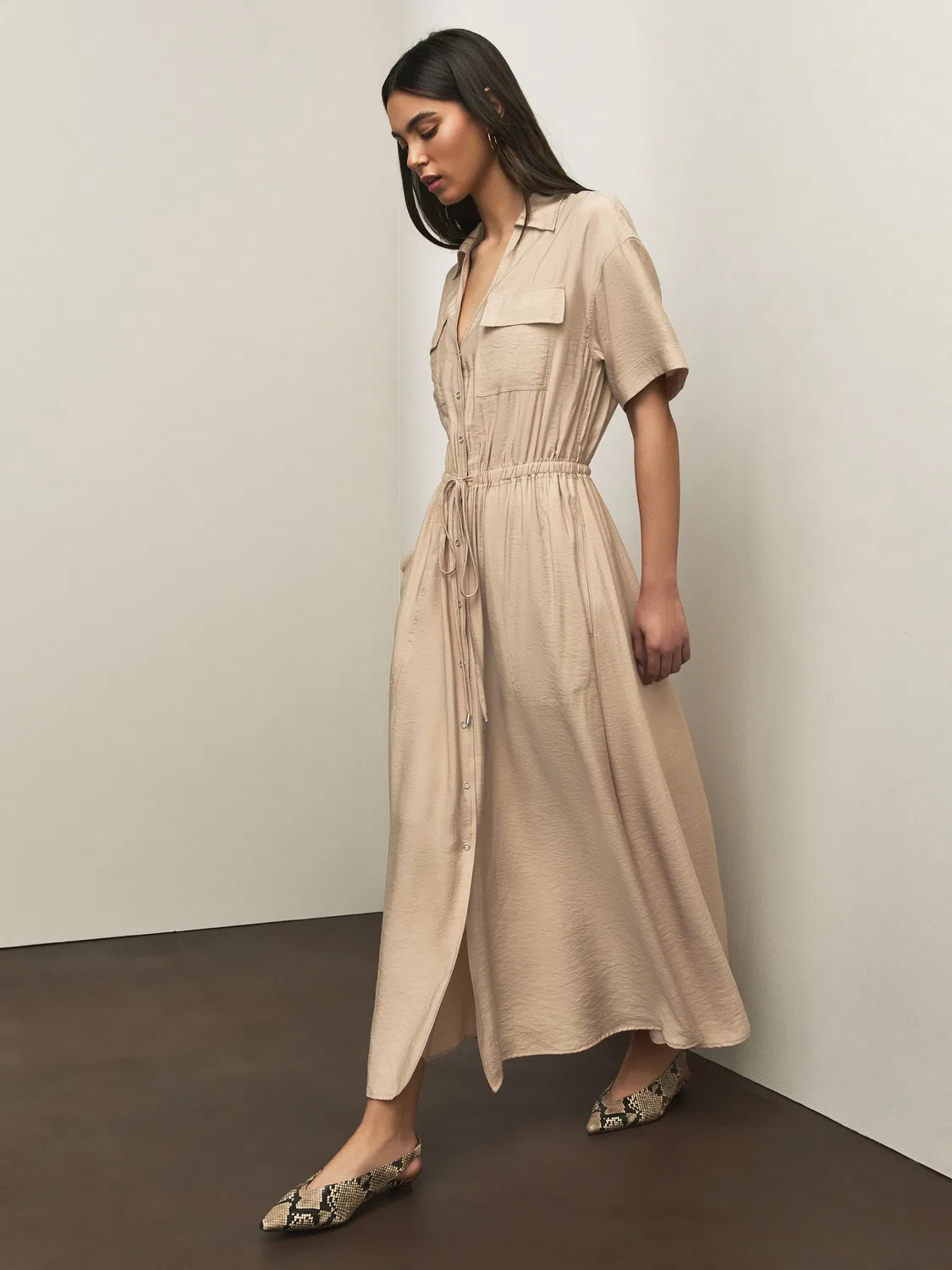 Платье миди повседневное Stone Short Sleeve Utility Midi Dress Next, каменный — фото 2