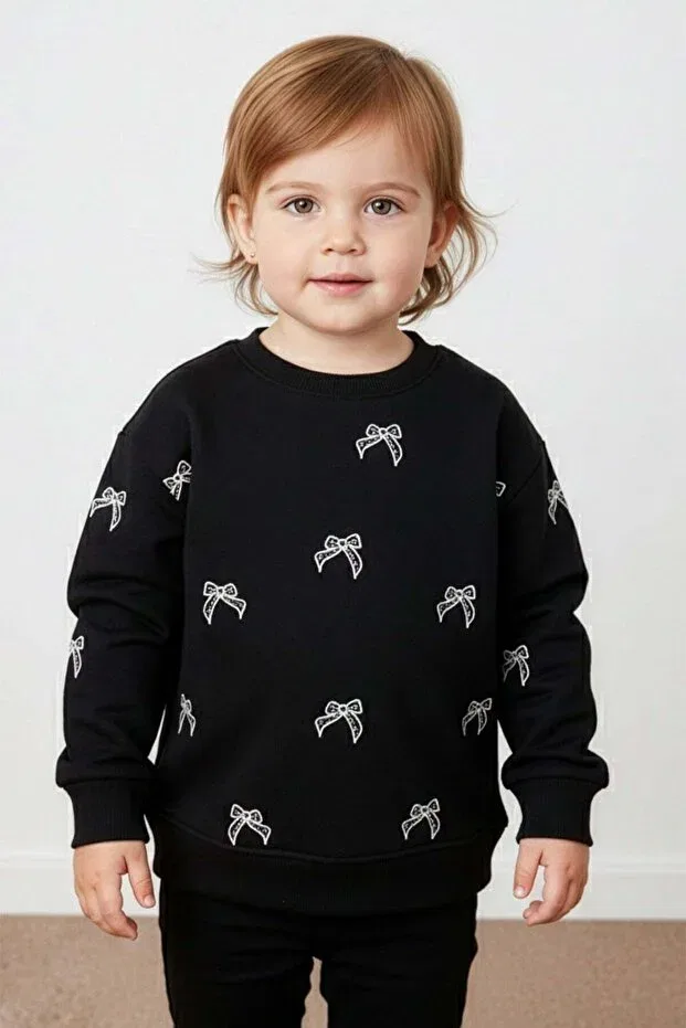 Детские свитшот для девочек с вышивкой Fulla Moda, Black