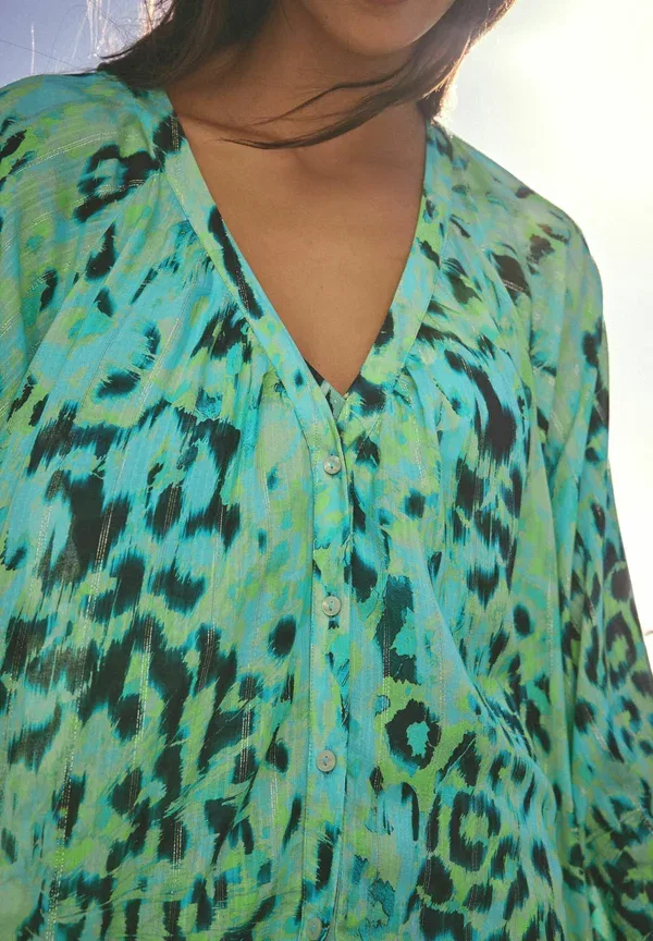 Пляжная рубашка с принтом Tall fit - voluminous beach shirt - beach accessory Next, Aqua Animal — фото 3