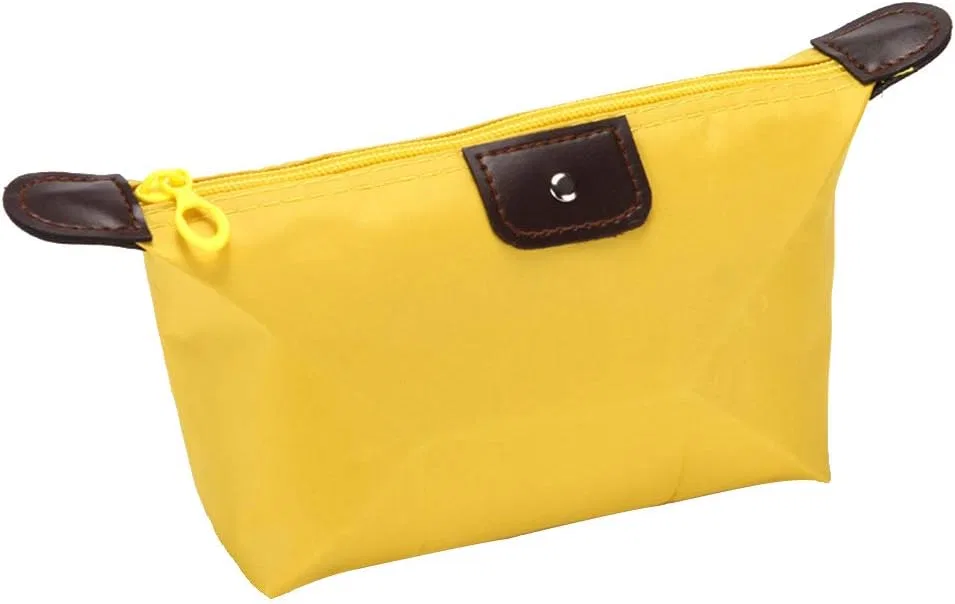 Косметичка-кнедлик нейлоновая водонепроницаемая на молнии, Yellow Generic — фото 2