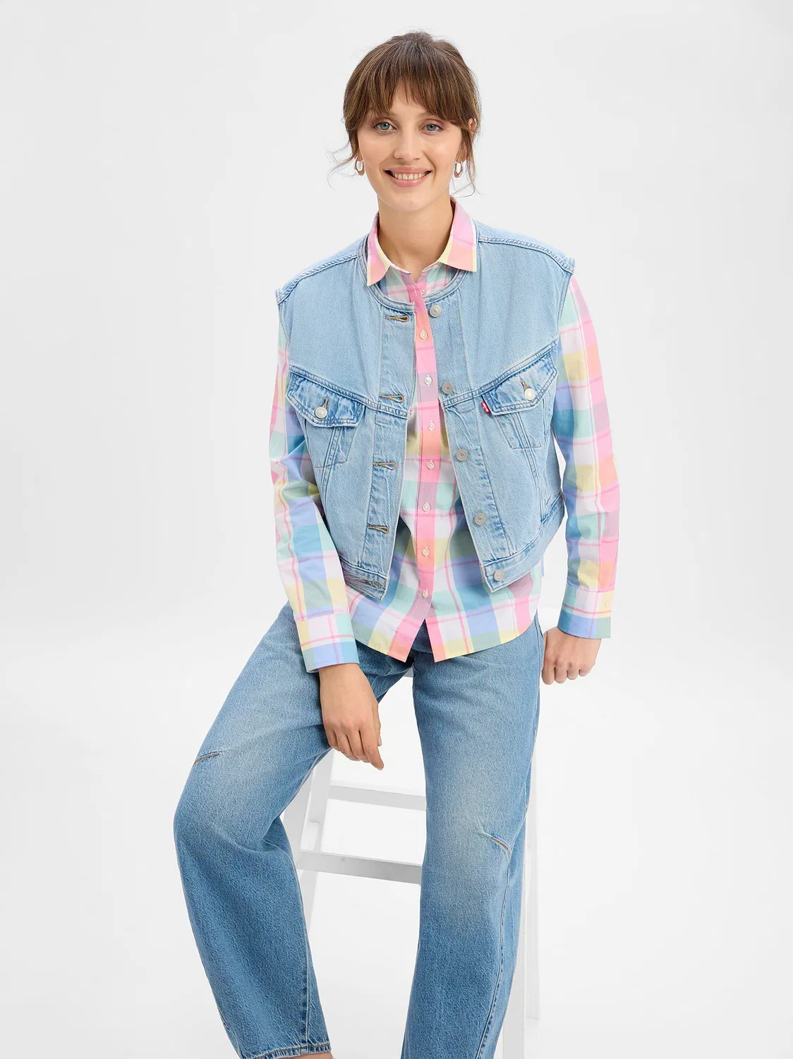 Женские джинсы свободные Baggy Dad Barrel Levi's, Medium Stone — фото 2