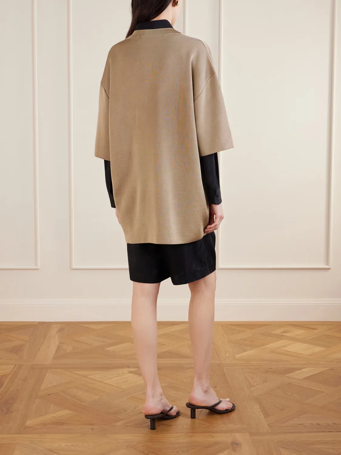 Двусторонний свитер из атласного трикотажа и шерсти Ami Paris, Taupe — фото 3