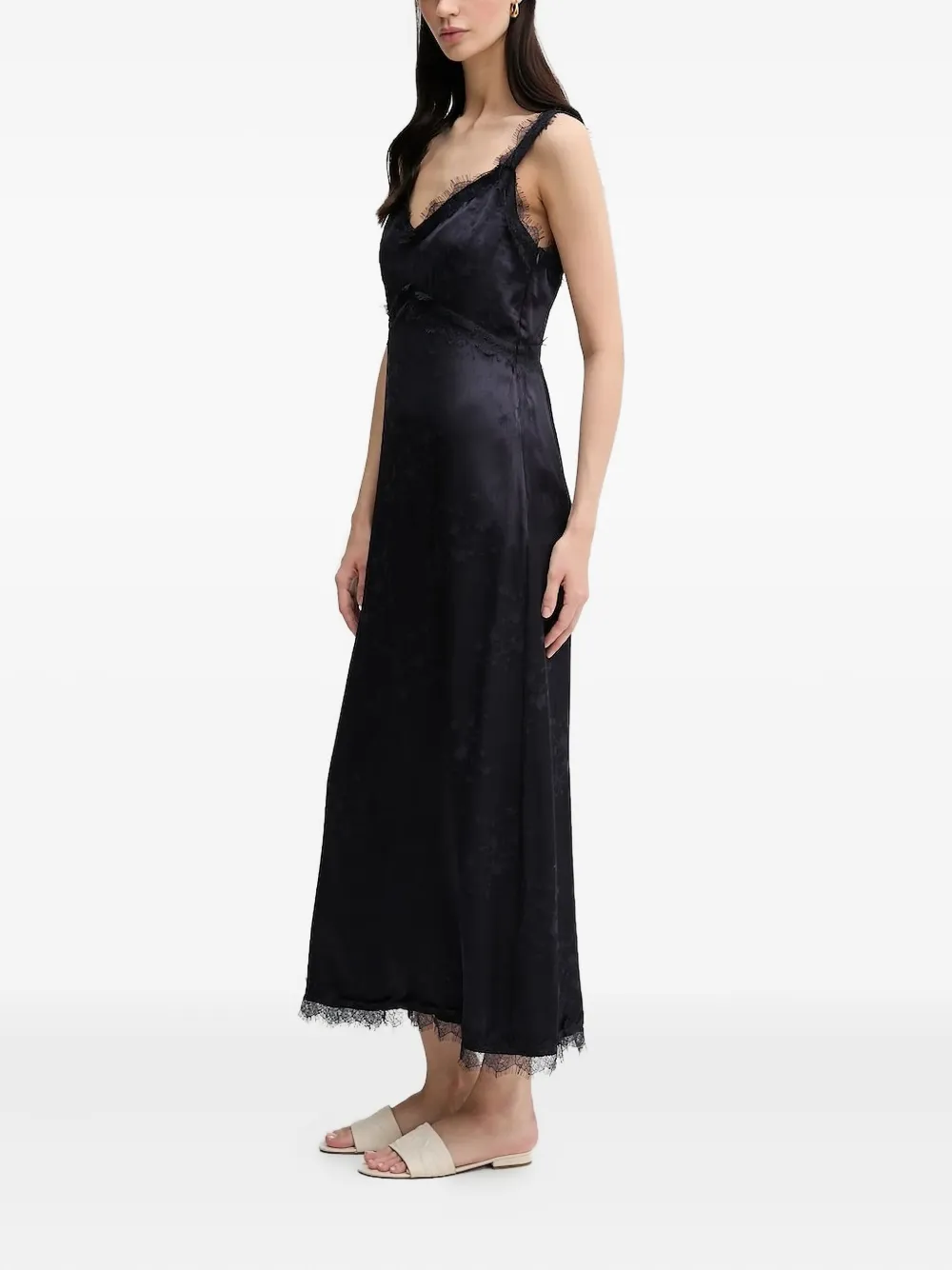

Атласное платье с кружевной отделкой Pedro Del Hierro, синий