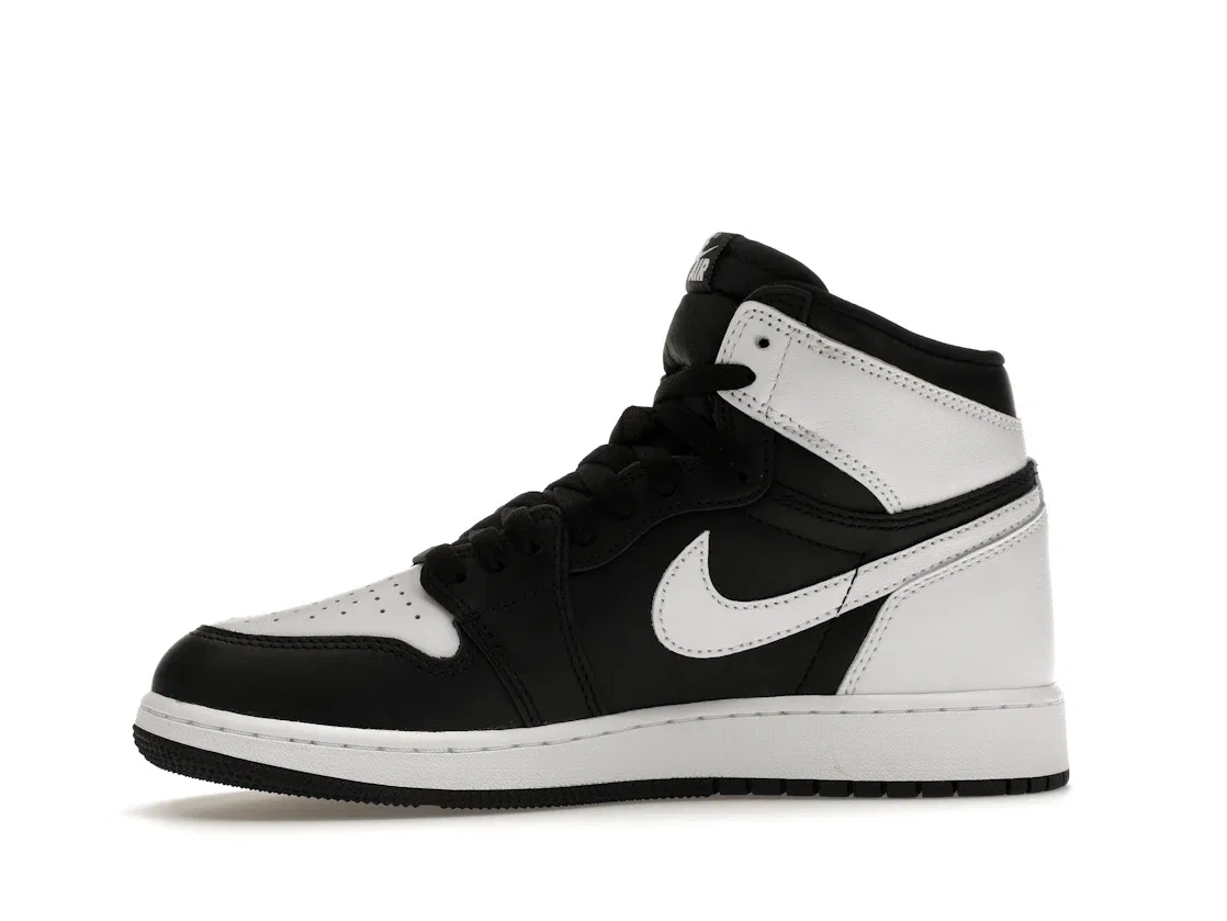 Детские кроссовки с высоким верхом Jordan 1 Retro High OG Jordan, Black/White/White — фото 3