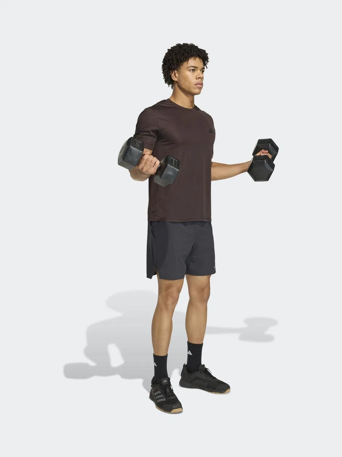 Футболка из полиэстера adidas Workout Essentials, коричневый — фото 3