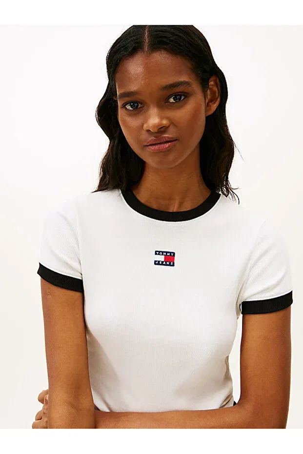 Женская футболка с принтом tjw badge slim fit t-shirt Tommy Hilfiger, White — фото 2
