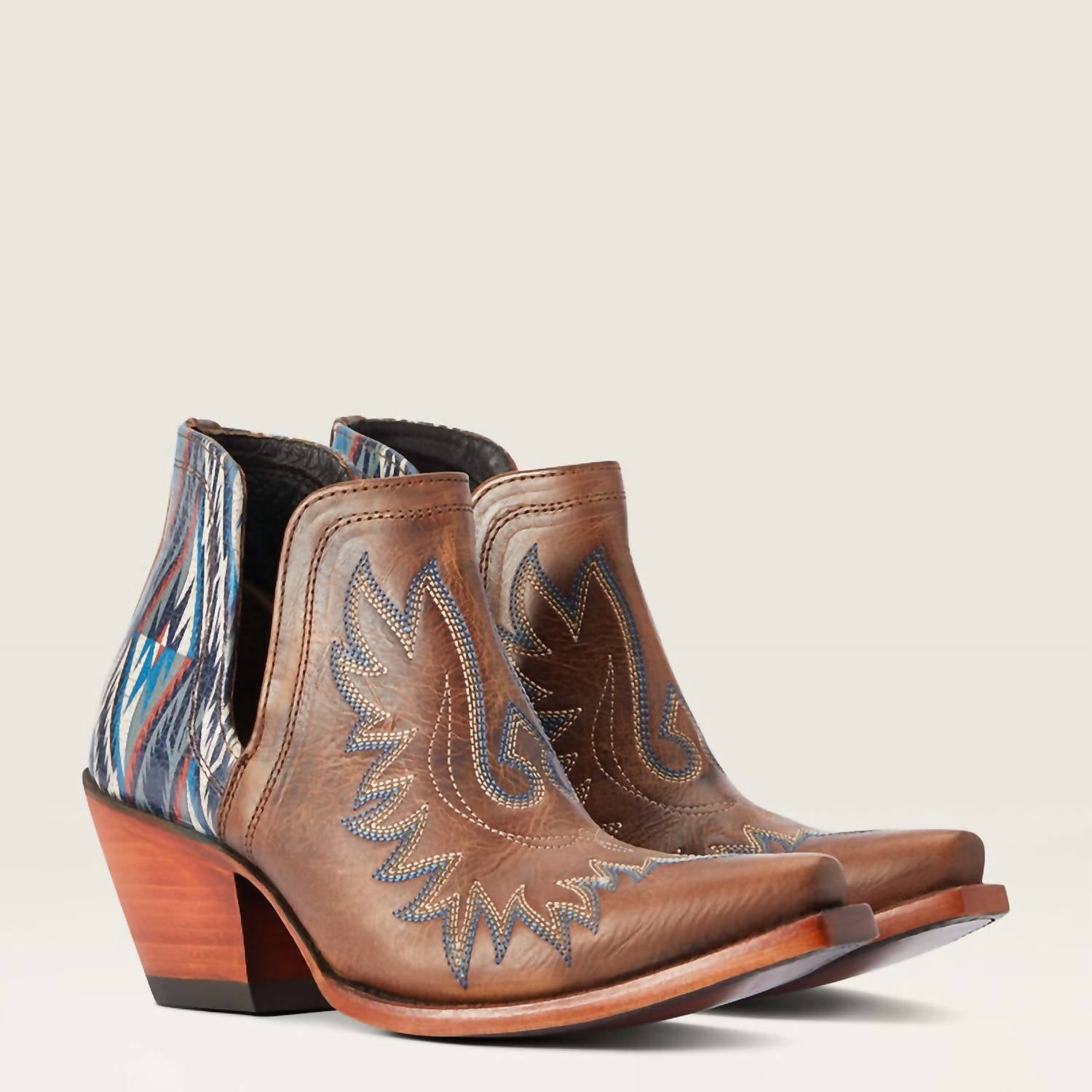 Женские ботинки Ariat Dixon Chimayo ковбойские на каблуке, мультиколор — фото 4