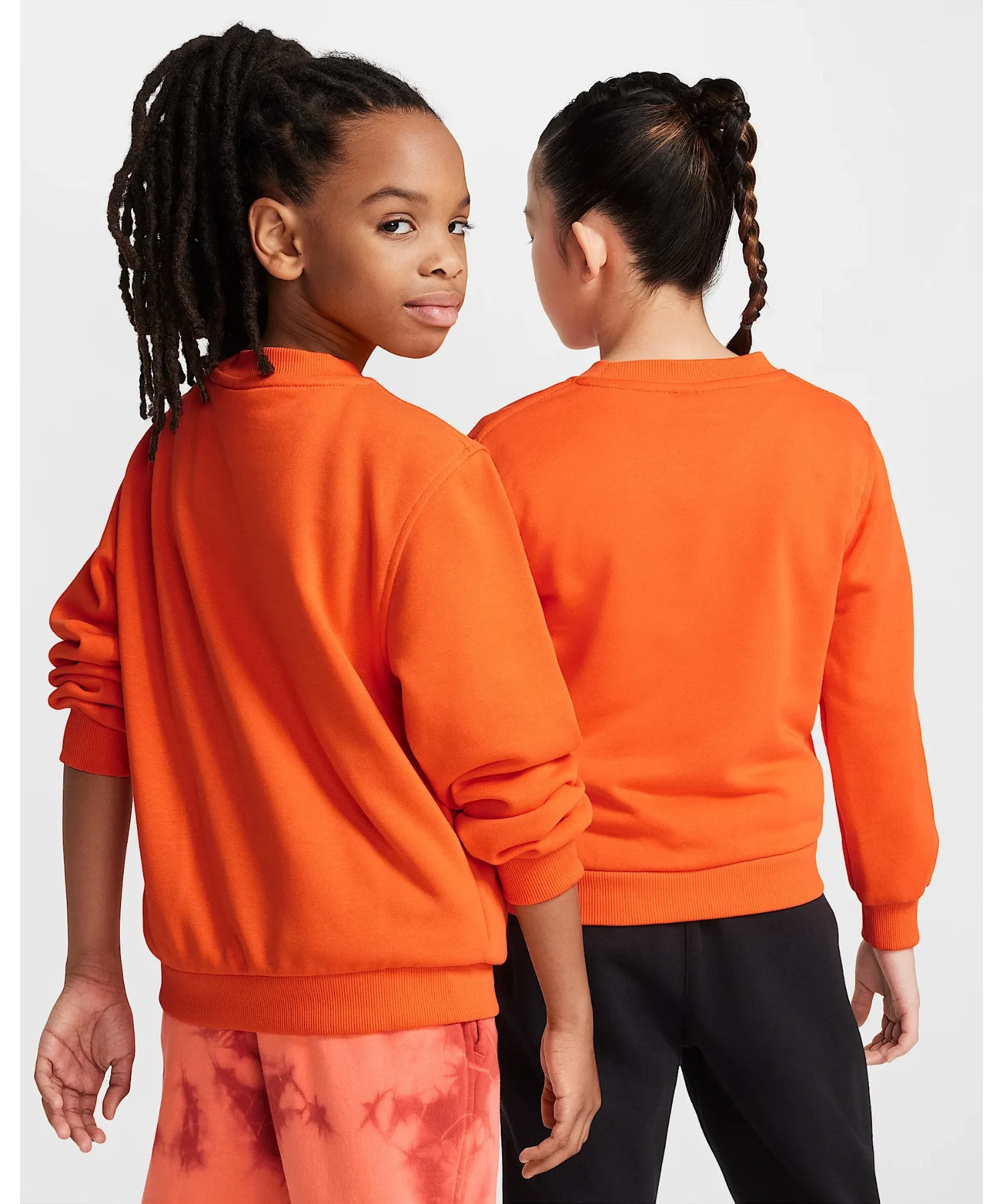 Детская футболка NIKE NSW Club Fleece с логотипом хаки — фото 4