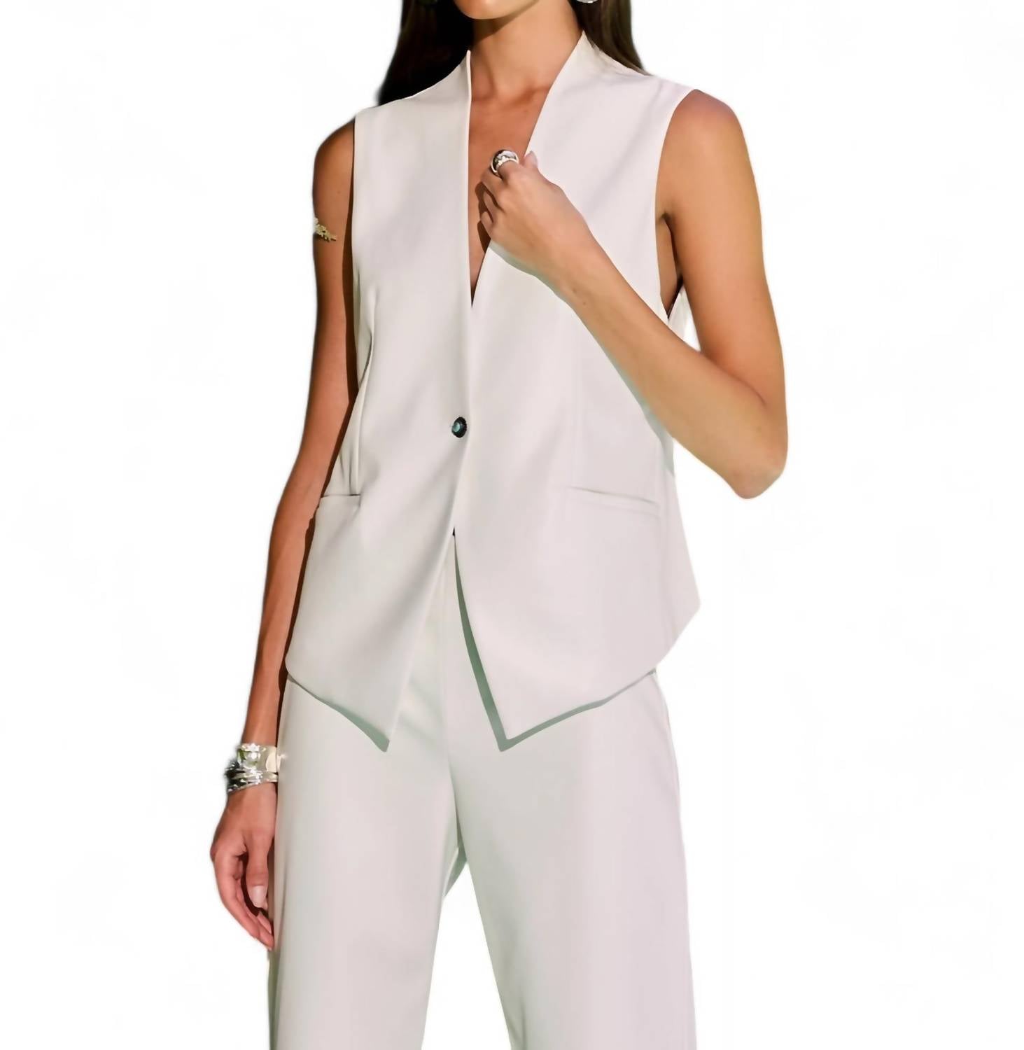 

Жилет из искусственной кожи цвета Off White Fifteen Twenty