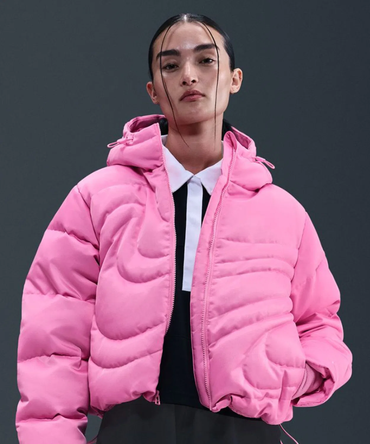 Пуховик женский Nike Therma-FIT Oversized Down Puffer Jacket розовый